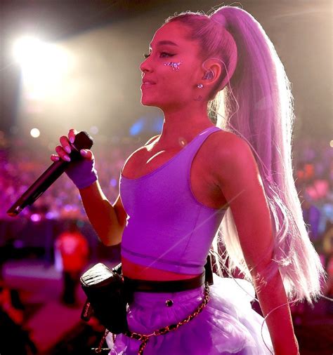 Porn with ariana grande - She's even dated G.O.O.D. Music artist Big Sean in the past and is currently making headlines with her recent relationship with Pittsburgh rapper Mac Miller. With Ariana making noise these last ...